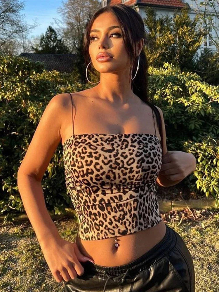 LeRoxy | Trendy Luipaardprint Cami Top | Stijlvolle en Comfortabele Zomerlook