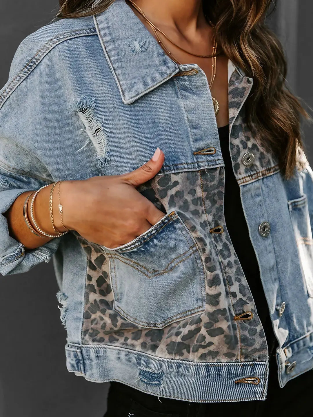 LeRoxy | Luipaard Spijkerjasje Camille | Trendy en Stijlvol voor Elke Outfit